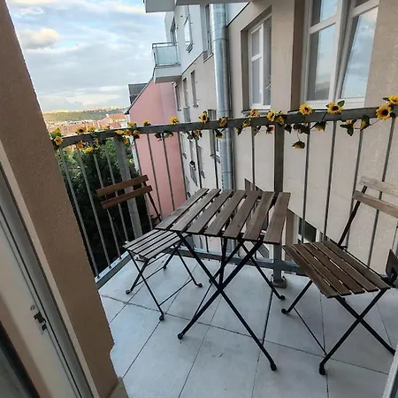 Star With Terrace 4c Appartement Brno
